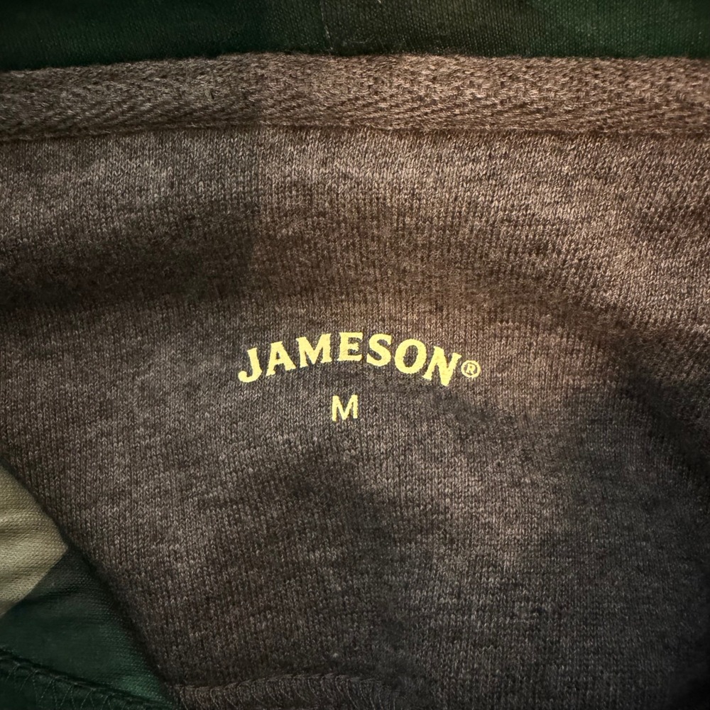 Jameson Irish Whiskey Hoodie Mens Medium Charcoal Gray Green Logo Pullover - Picture 2 of 14